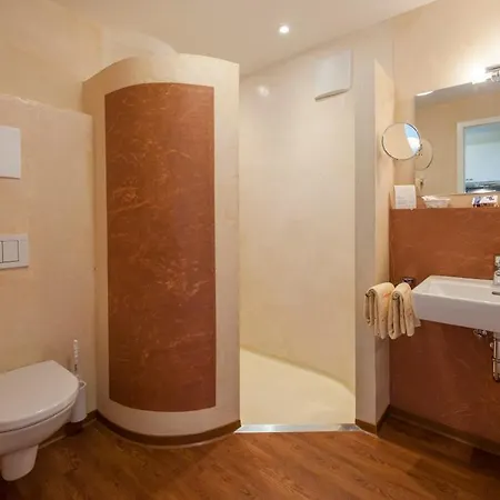 Sonnenhof Guest house *