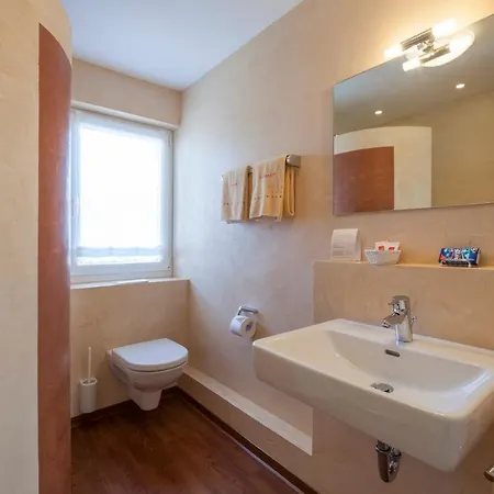 Sonnenhof Guest house *